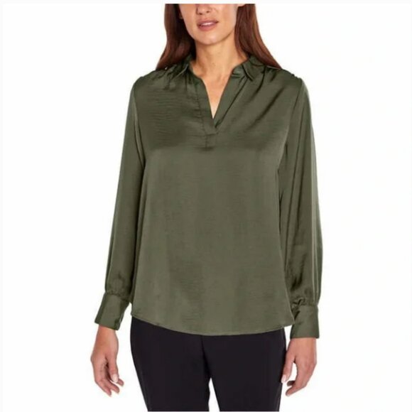 Banana Republic Green Colored Collared Pull On Silky Blouse Size S NWT - Picture 1 of 4